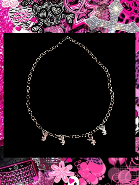 MISS BUNNY NECKLACE